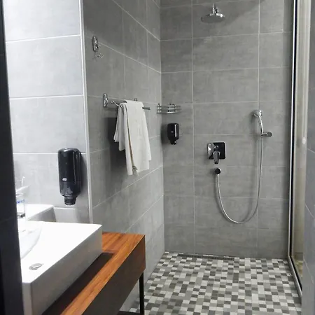 Hotel & Vrnjacke Terme 4*