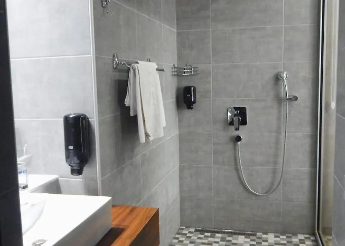 Hotel & Vrnjacke Terme 4*